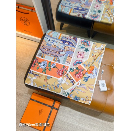 Hermes Cashmere scarf in 218433