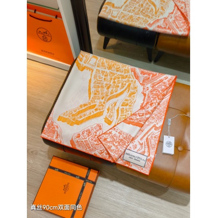 Hermes Cashmere scarf in 218449