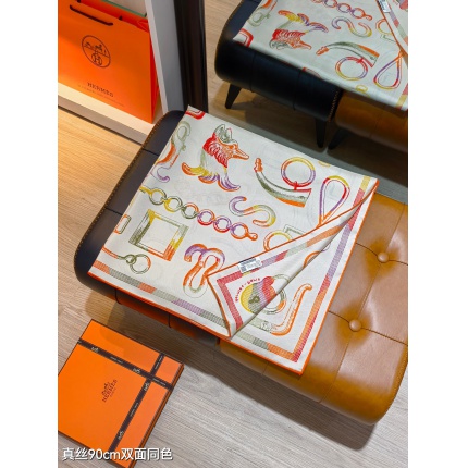 Hermes Cashmere scarf in 218481