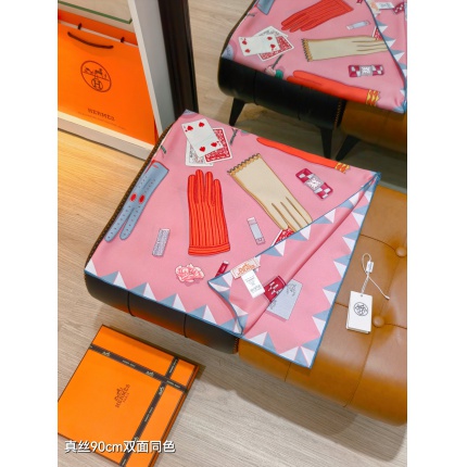 Hermes Cashmere scarf in 218488