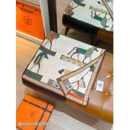 Hermes Cashmere scarf in 218491