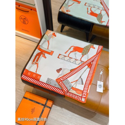 Hermes Cashmere scarf in 218492