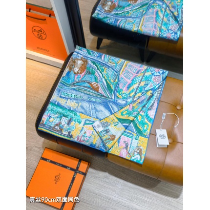 Hermes Cashmere scarf in 218503