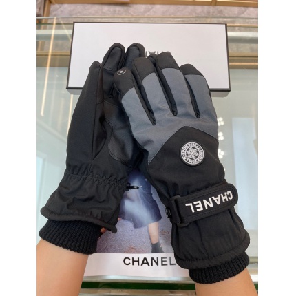 New Arrivals Chanel Gloves in 218562