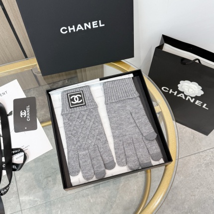 Cheap New Arrivals Chanel Gloves in 218567, $45 USD- [IB218567] - Replica Gloves