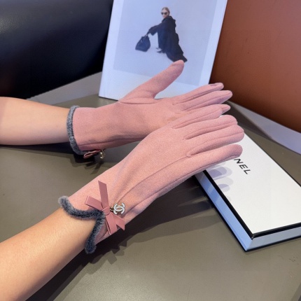 Cheap New Arrivals Chanel Gloves in 218582, $45 USD- [IB218582] - Replica Gloves