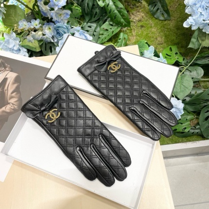 New Arrivals Chanel Gloves in 218621