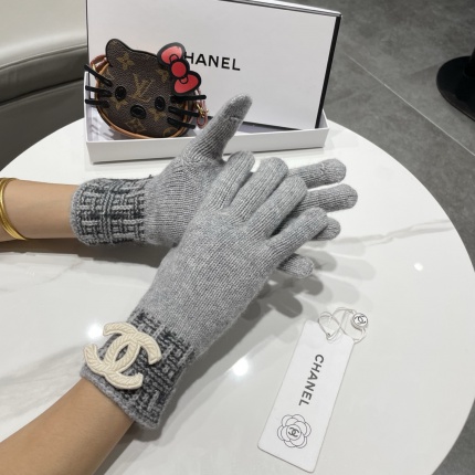 Cheap New Arrivals Chanel Gloves in 218635, $40 USD- [IB218635] - Replica Gloves