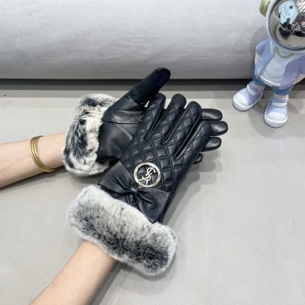 New Arrivals YSL Gloves in 218680