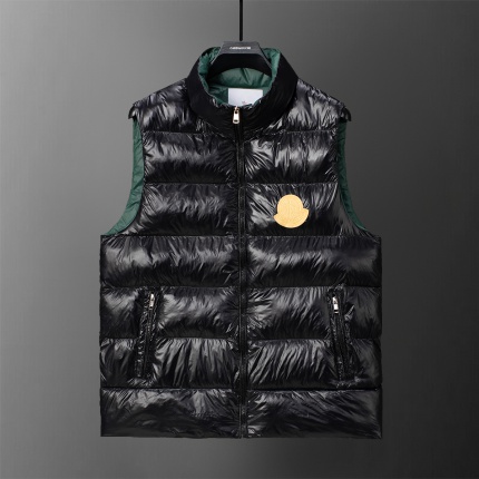 Moncle Thick Coats For Men in 218710