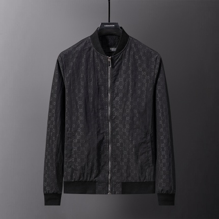 Gucci Thin Jackets For Men in 218746