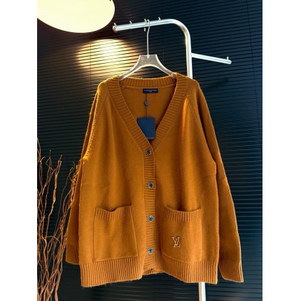 Louis Vuitton  Sweaters for Men in 218809
