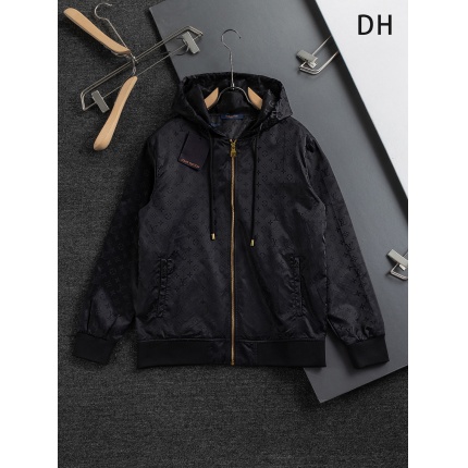Louis Vuitton Thin Jackets For Men in 218856
