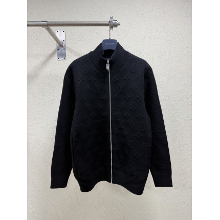 Louis Vuitton Thin Jackets For Men in 218886