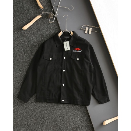 Balenciaga Jackets for Men in 218997