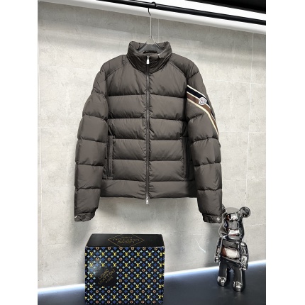 Moncle Thick Coats For Men in 219079