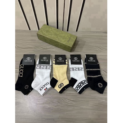 Gucci Socks in 219212