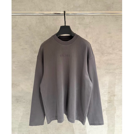 Balenciaga Long Sleeve T-Shirts in 219447