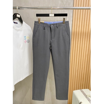Burberry Pants for Men in 219532