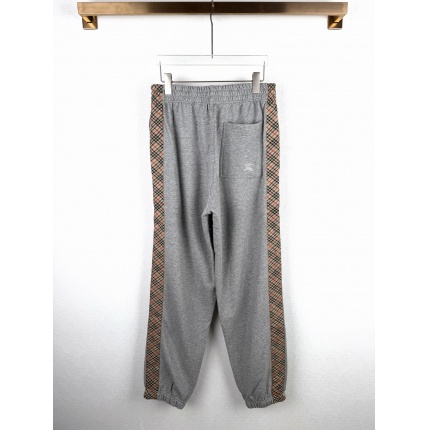 Burberry Pants for Men in 219534