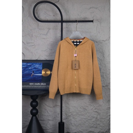 Burberry Sweaters for Men in 219543