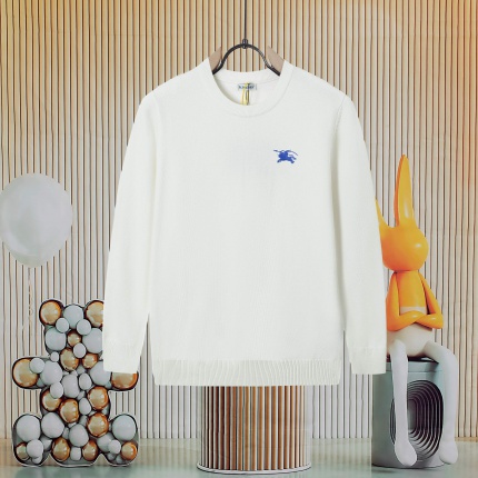 Burberry Sweaters for Men in 219548