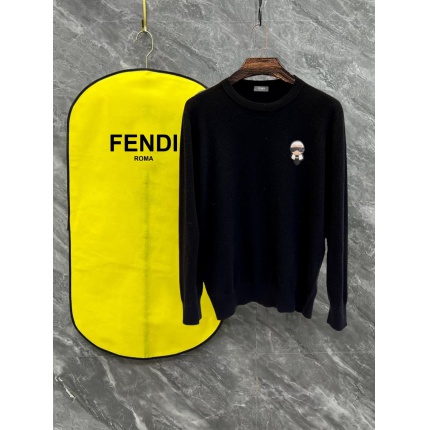 Fendi Sweaters for Men in 219802