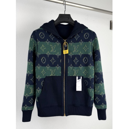 Cheap Louis Vuitton Thin Jackets For Men in 219956, $105 USD- [IB219956] - Replica Louis Vuitton Thin Jackets For Men