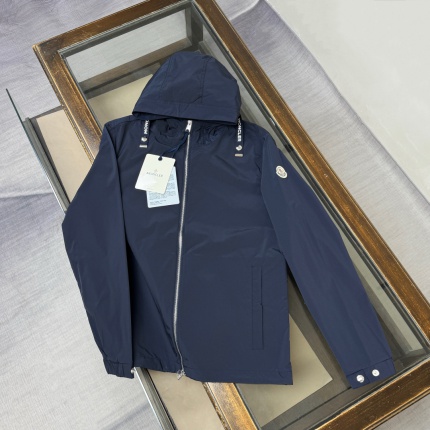 Moncle Thin Jackets For Men in 219991