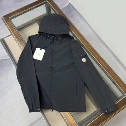 Moncle Thin Jackets For Men in 219992