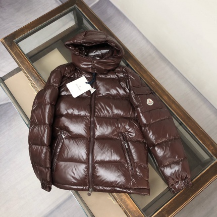 Moncle Thick Coats For Men in 220016