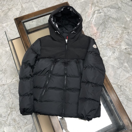 Moncle Thick Coats For Women in 220022