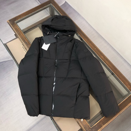 Moncle Thick Coats For Men in 220039