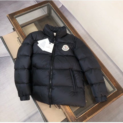Moncle Thick Coats For Men in 220042