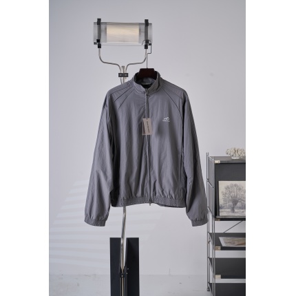Balenciaga Jackets for Men in 220048