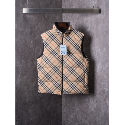 Burberry Trench Coats For Men in 220074