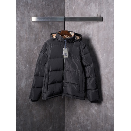 Burberry Trench Coats For Men in 220076