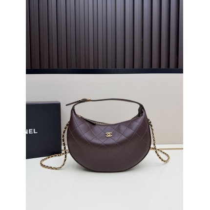 Chanel AAA quality Handbags in 220172