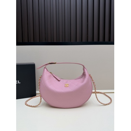 Chanel AAA quality Handbags in 220173