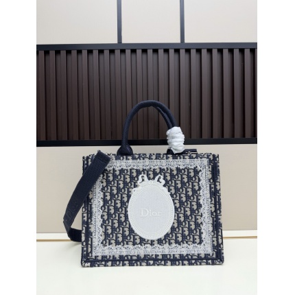 Dior AAA Quality Handbags in 220217