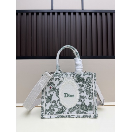 Dior AAA Quality Handbags in 220225