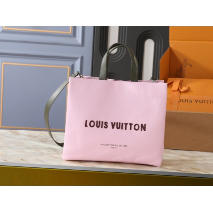 Louis Vuitton AAA Quality Handbags in 220249