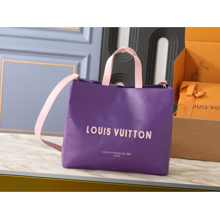 Louis Vuitton AAA Quality Handbags in 220250