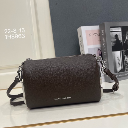 Marc Jacobs Bags in 220252