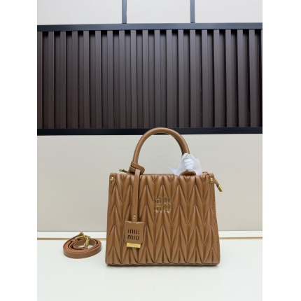 MiuMiu High quality Handbags in 220269