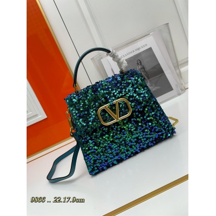 Valentino AAA quality Handbags in 220284