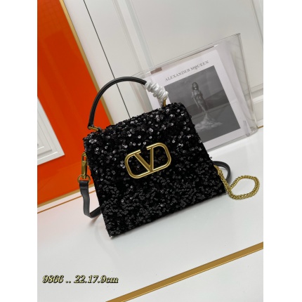 Valentino AAA quality Handbags in 220285