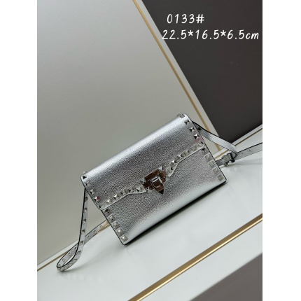 Valentino AAA quality Handbags in 220299