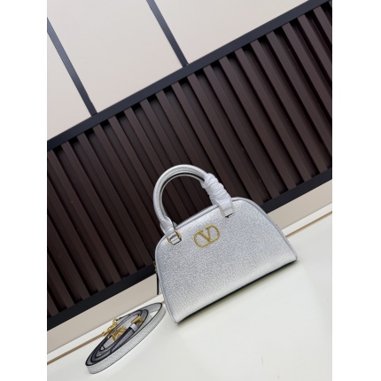 Valentino AAA quality Handbags in 220305