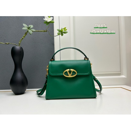 Valentino AAA quality Handbags in 220309
